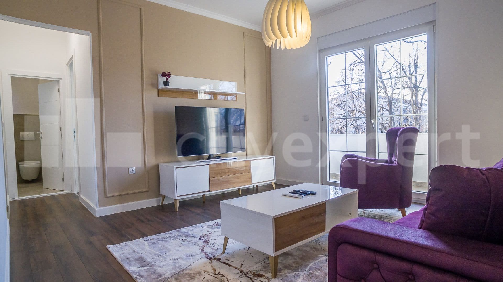 Koste Abraševića, Zvezdara • Izdavanje